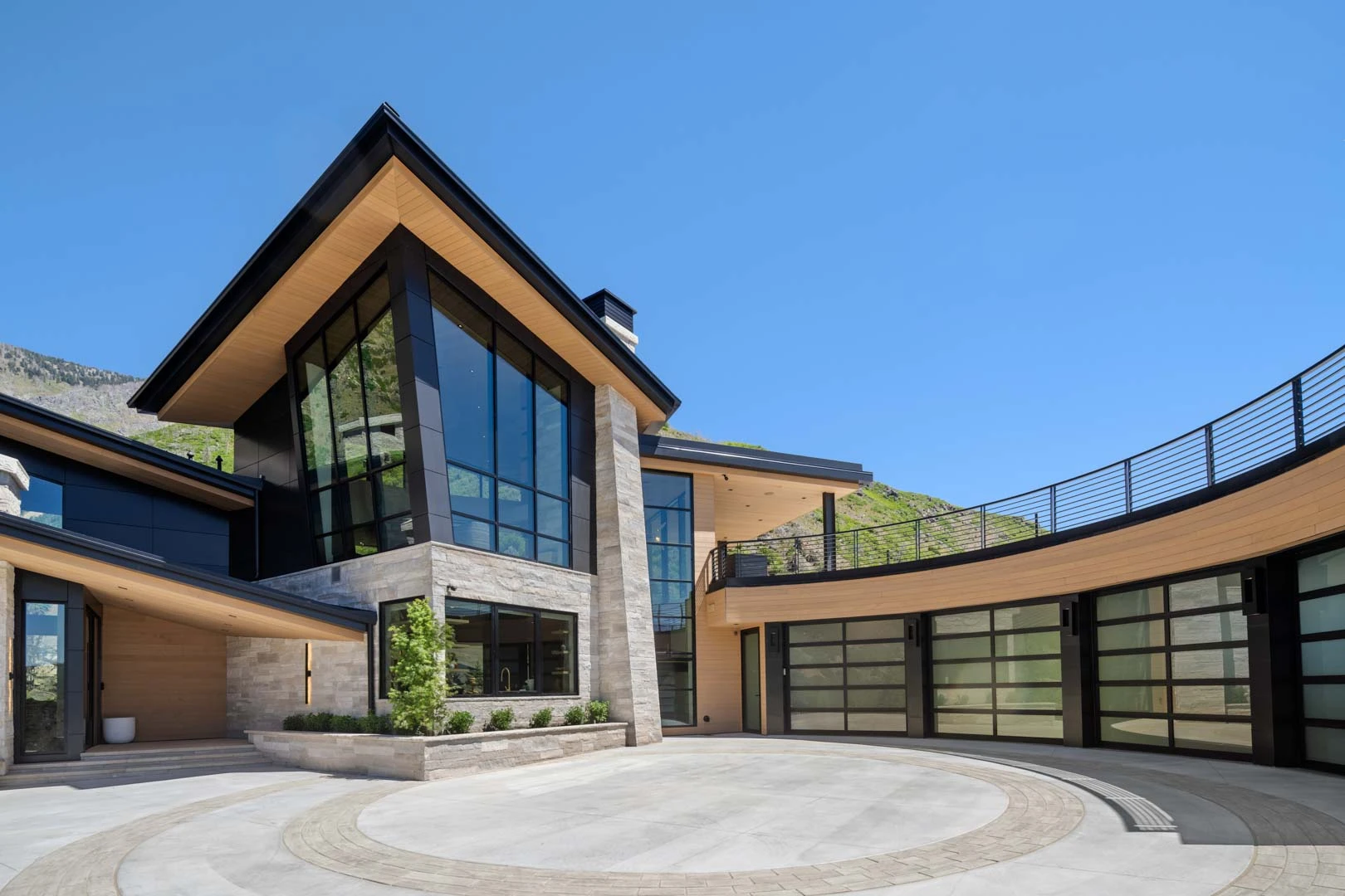 Evergreen Summit custom bedroom design