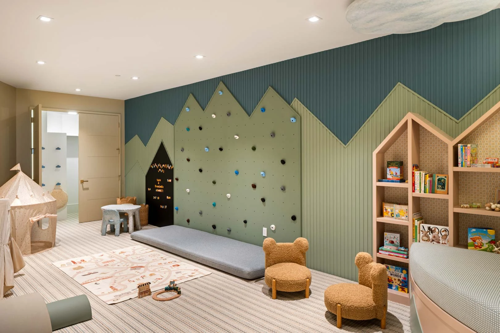 Evergreen Summit high end interior craftsmanship