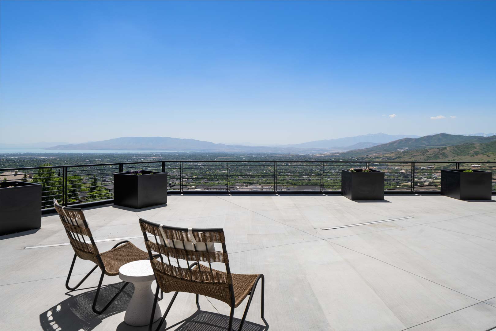 Evergreen Summit luxury bathroom interior styling