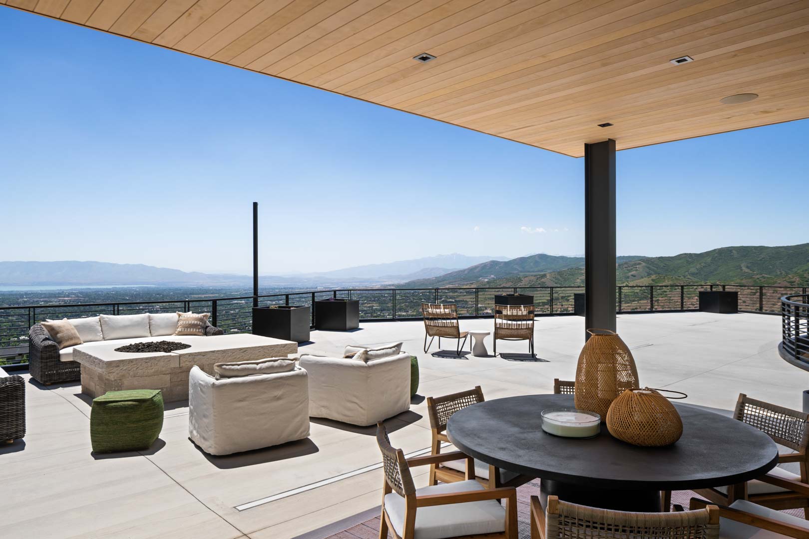 Evergreen Summit modern bedroom and interior decor