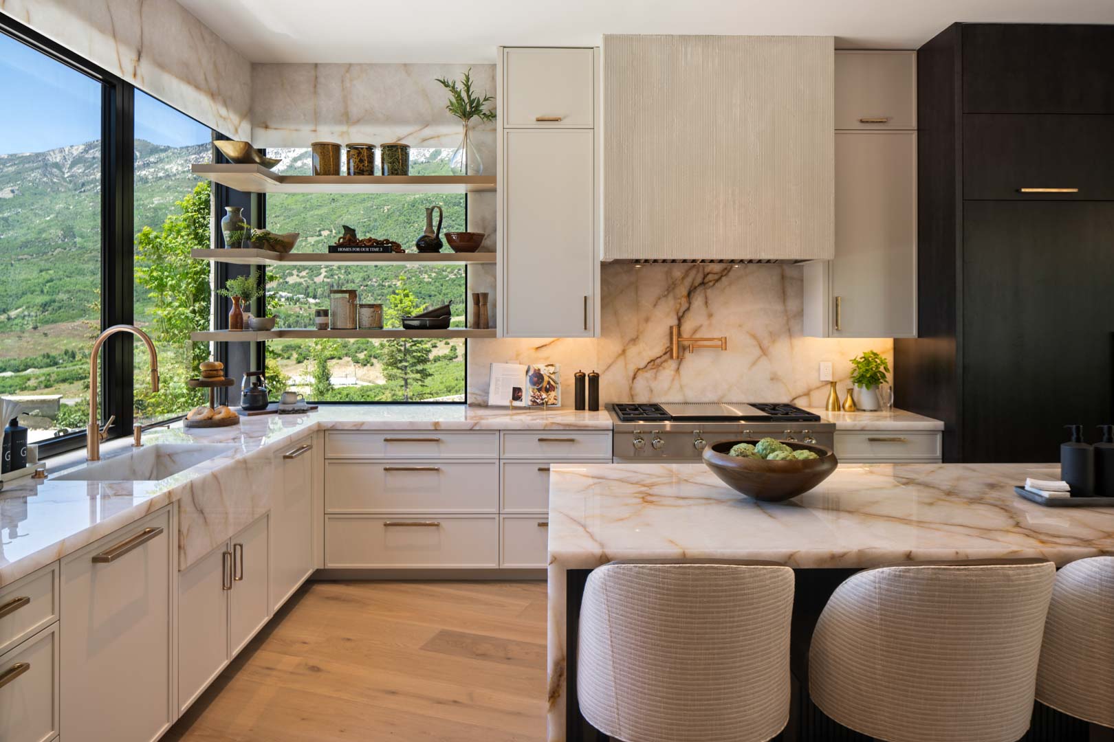 Evergreen Summit luxury home hallway and lighting