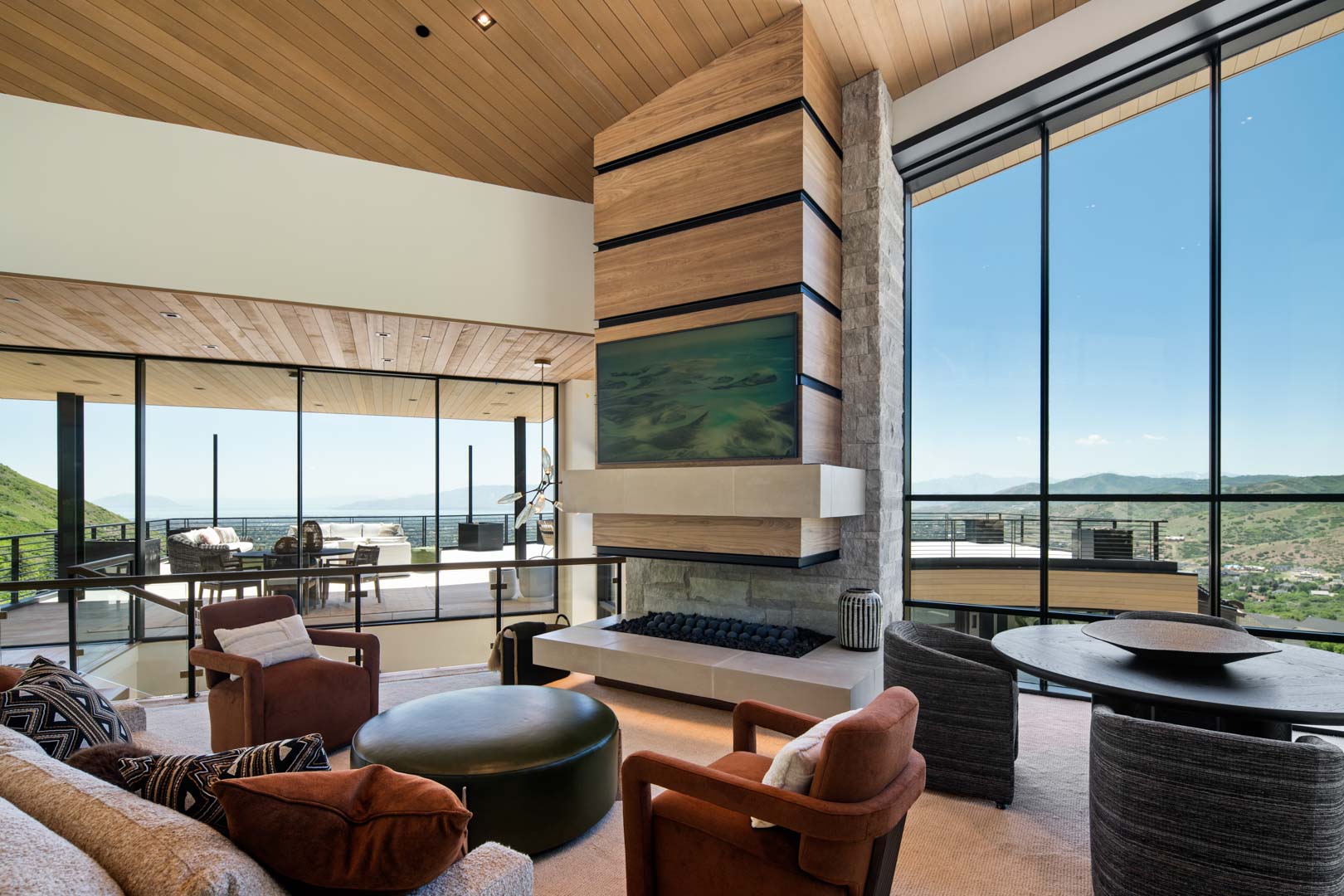 Evergreen Summit upscale home design details