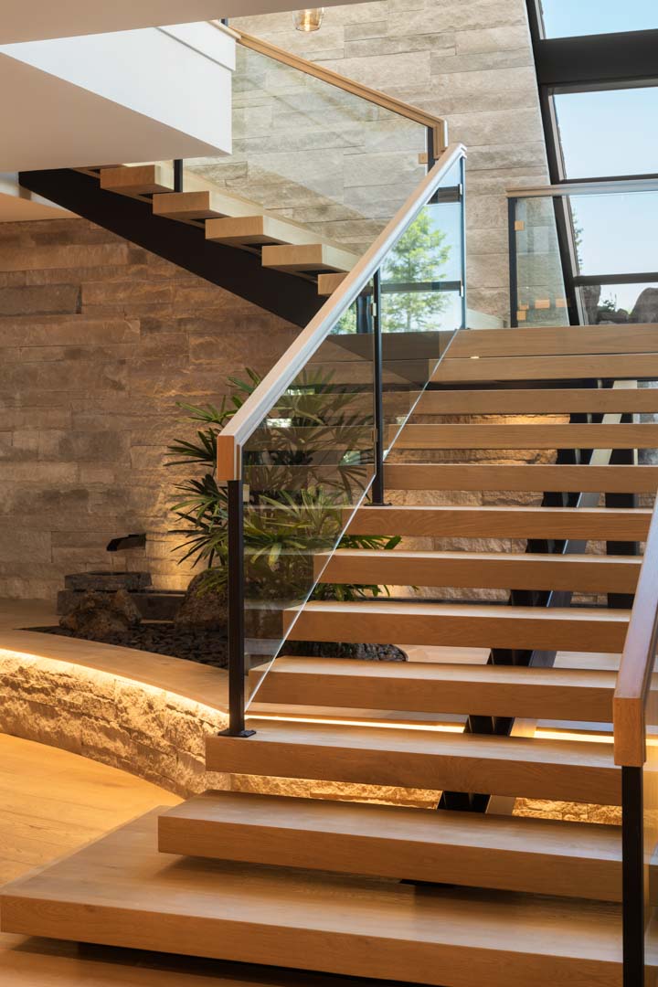 Evergreen Summit upscale living space design